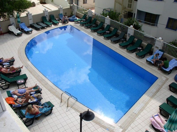 Imagen general del Hotel Almena. Foto 10