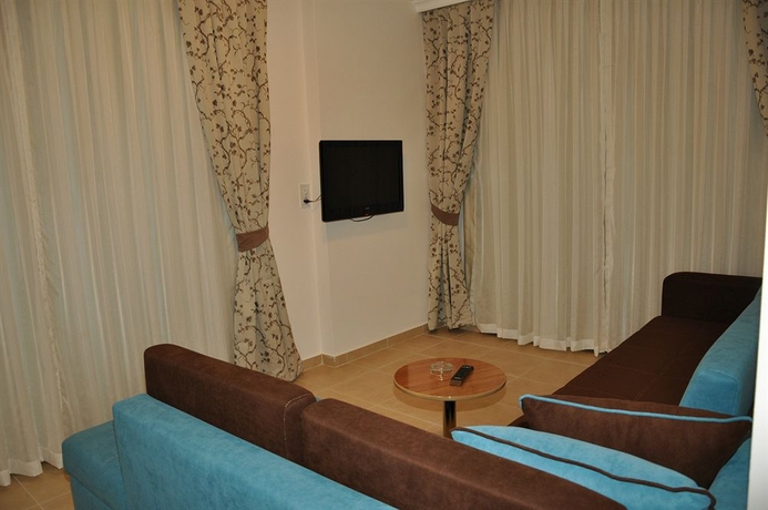 Imagen de los interiores del Hotel Almera Park Apart. Foto 13