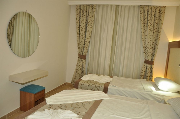 Imagen de la habitación del Hotel Almera Park Apart. Foto 9