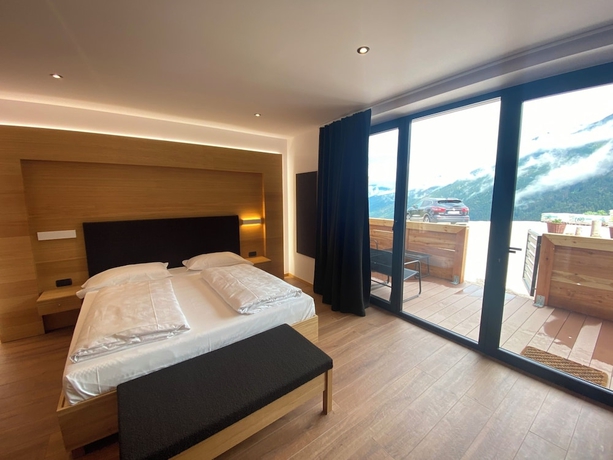 Imagen de la habitación del Hotel Almhof, Innichen - San Candido. Foto 7