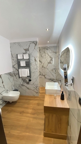 Imagen de la habitación del Hotel Almhof, Innichen - San Candido. Foto 11