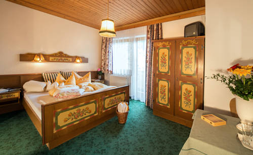 Imagen de la habitación del Hotel Almhof Roswitha. Foto 8