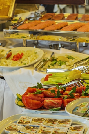 Imagen del bar/restaurante del Hotel Almina - Special Class. Foto 4