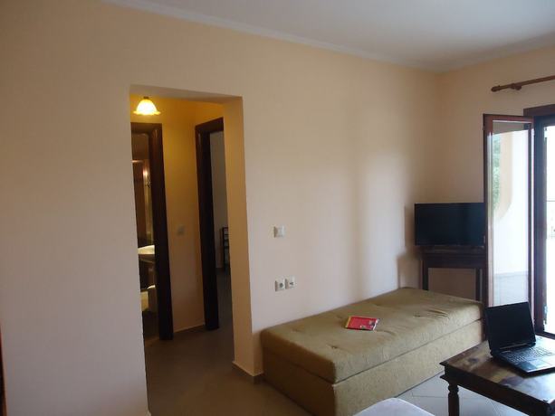 Imagen de la habitación del Hotel Almini Apartments. Foto 13