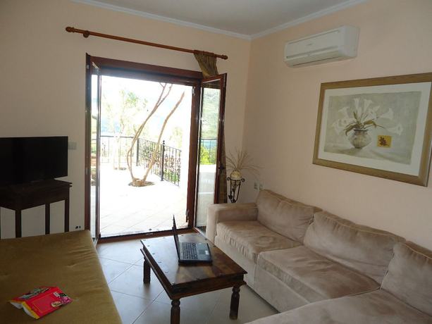 Imagen de la habitación del Hotel Almini Apartments. Foto 15