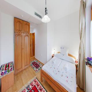 Imagen de la habitación del Hotel Almira. Foto 9