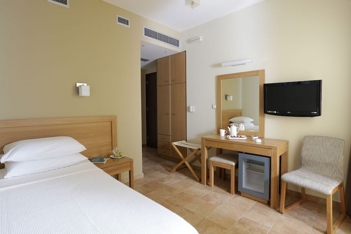 Imagen de la habitación del Hotel Almira, Pineios. Foto 12