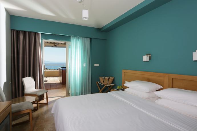 Imagen de la habitación del Hotel Almira, Pineios. Foto 13