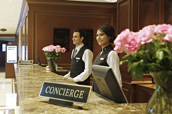 Imagen de los interiores del Hotel Almira Thermal Spa and Convention Center. Foto 14