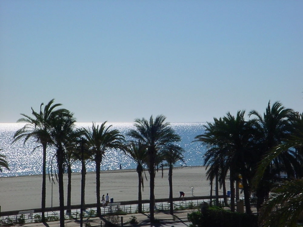 Imagen de los exteriores del Hotel Almirante, Alicante. Foto 6