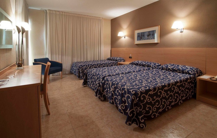 Imagen de la habitación del Hotel Almirante, Alicante. Foto 5