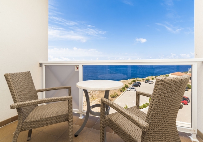 Imagen de la habitación del Hotel Almirante Farragut. Foto 9