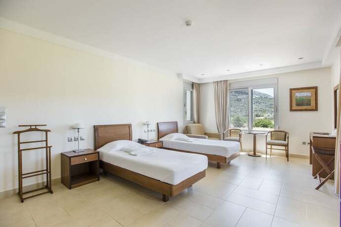 Imagen general del Hotel Almiriki Rooms and Apartments. Foto 2