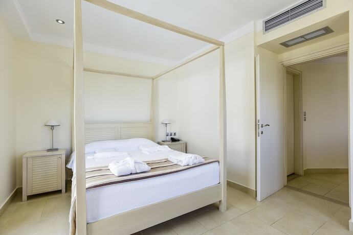 Imagen de la habitación del Hotel Almiriki Rooms and Apartments. Foto 12