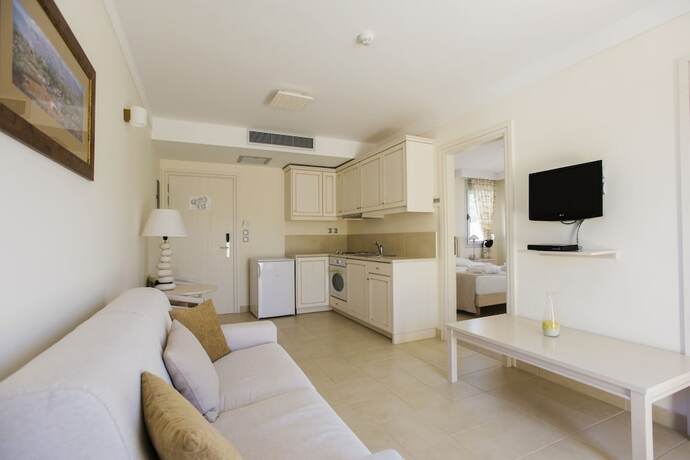 Imagen general del Hotel Almiriki Rooms and Apartments. Foto 3