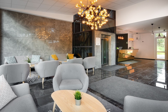 Imagen del bar/restaurante del Hotel Almn&auml;s Park. Foto 3