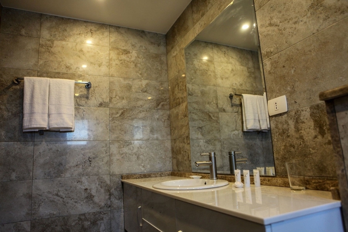 Imagen de la habitación del Hotel Almond Apartments. Foto 10