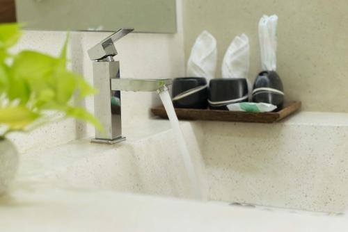 Imagen de la habitación del Hotel Almond Bassac. Foto 8