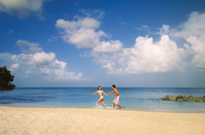 Imagen de los exteriores del Hotel Almond Beach Resort All- Inclusive. Foto 7