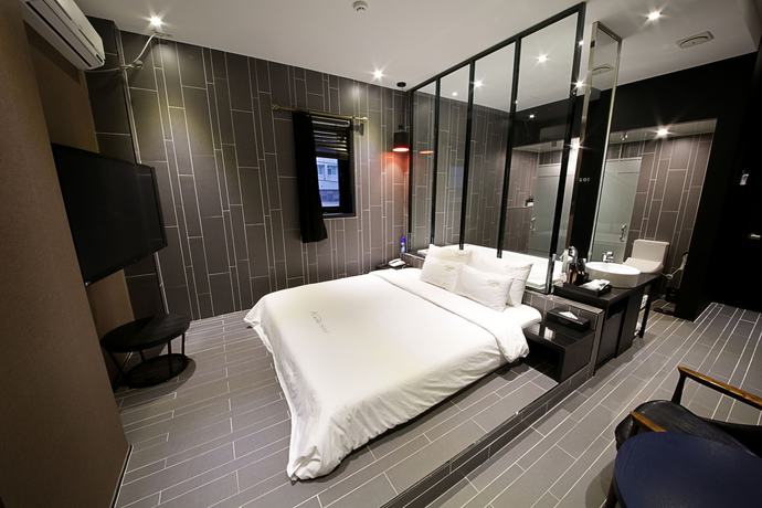 Imagen de la habitación del Hotel Almond Busan Station. Foto 2