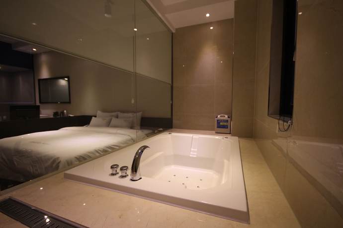 Imagen de la habitación del Hotel Almond Busan Station. Foto 6