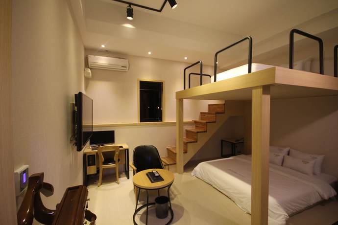 Imagen de la habitación del Hotel Almond Busan Station. Foto 8