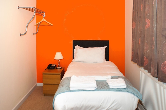 Imagen de la habitación del Hotel Almond Tree. Foto 4