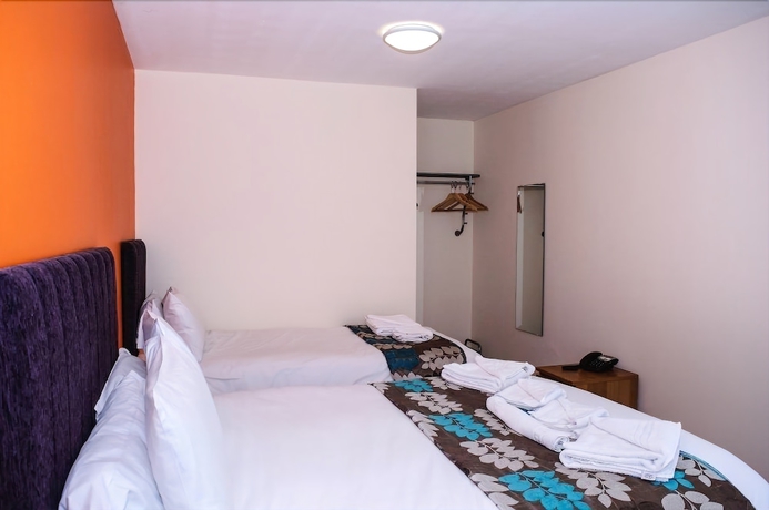 Imagen de la habitación del Hotel Almond Tree. Foto 12