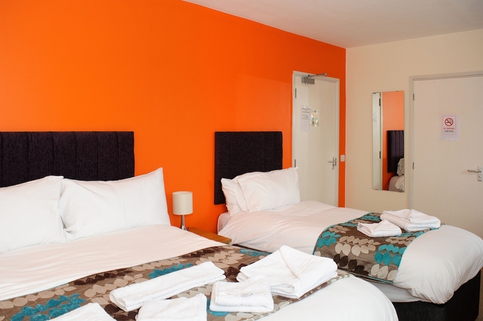 Imagen de la habitación del Hotel Almond Tree. Foto 19