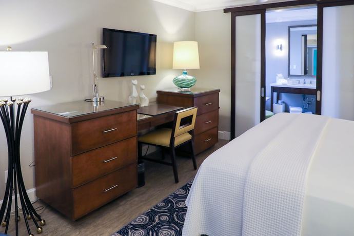 Imagen de la habitación del Hotel Almond Tree Inn - Adults Only. Foto 15