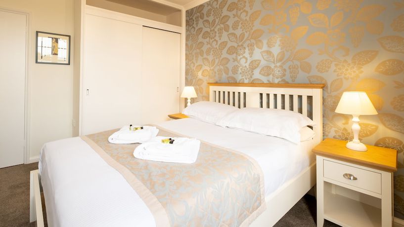 Imagen de la habitación del Hotel Almorah hotel. Foto 4