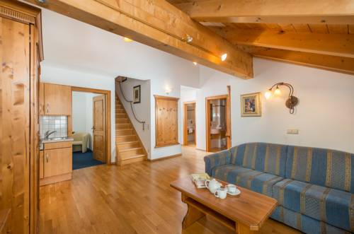 Imagen de la habitación del Hotel Almschlössl & Schrotteralm. Foto 4