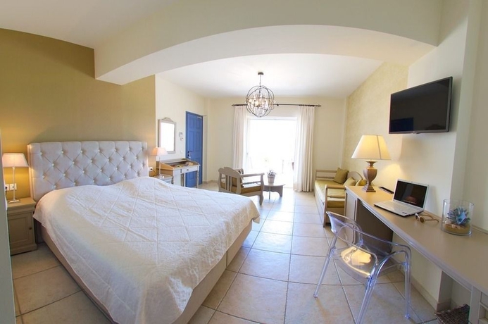 Imagen de la habitación del Hotel Almyra, Fiskardo. Foto 4