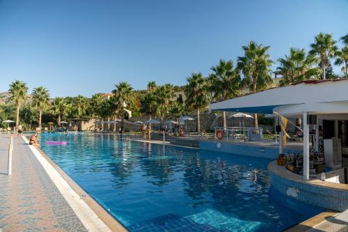 Imagen general del Hotel Almyrida Bay. Foto 2