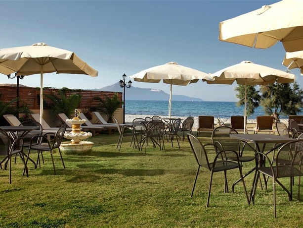 Imagen general del Hotel Almyrida Beach Studios. Foto 10