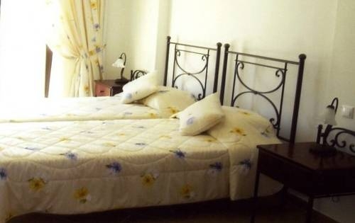 Imagen de la habitación del Hotel Almyros Villas Resort. Foto 3