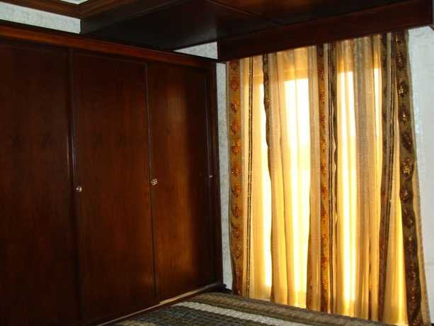Imagen de la habitación del Hotel Alnahas Plaza. Foto 2