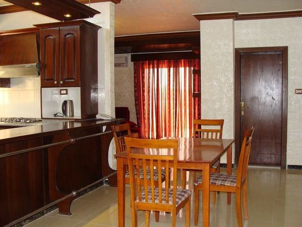 Imagen de la habitación del Hotel Alnahas Plaza. Foto 4