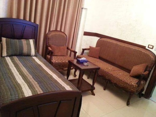 Imagen de la habitación del Hotel Alnahas Plaza. Foto 5