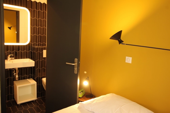 Imagen de la habitación del Hotel Alnea. Foto 13