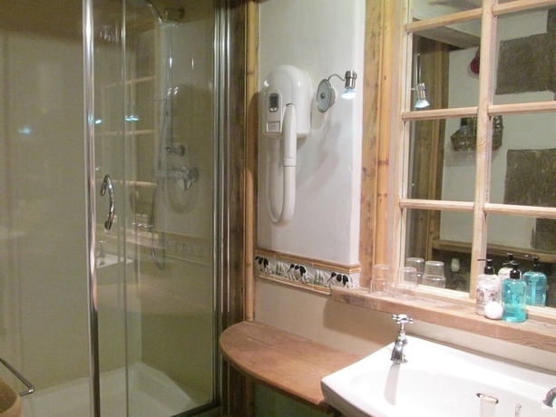 Imagen de la habitación del Hotel Alnwick Lodge. Foto 7