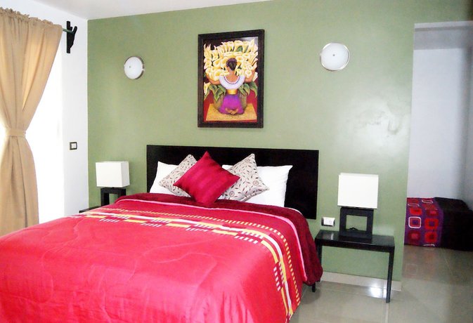 Imagen de la habitación del Hotel Al&oacute; Inn. Foto 13