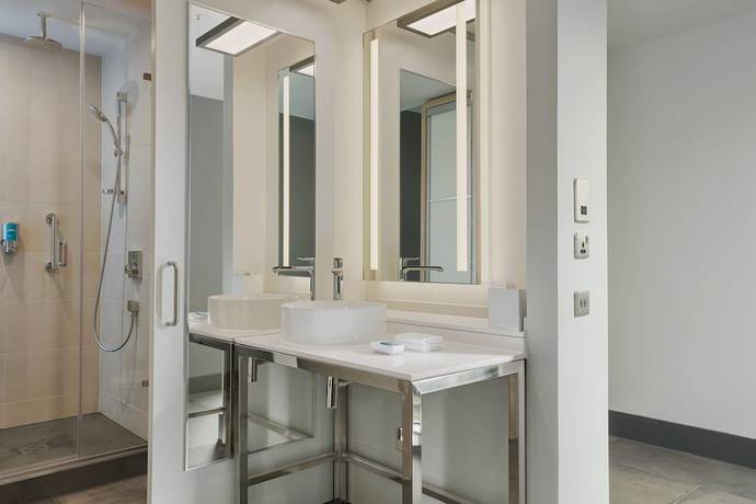 Imagen de la habitación del Hotel Aloft Aberdeen TECA. Foto 8