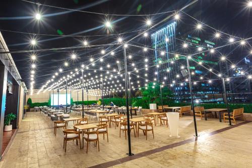 Imagen general del Hotel Aloft Abu Dhabi. Foto 9