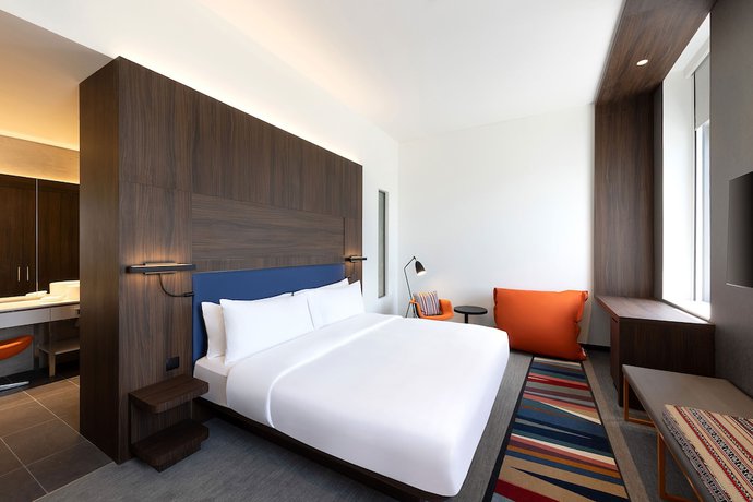 Imagen de la habitación del Hotel Aloft Al Mina, Dubai. Foto 3