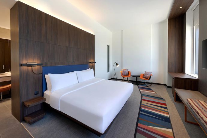 Imagen de la habitación del Hotel Aloft Al Mina, Dubai. Foto 17