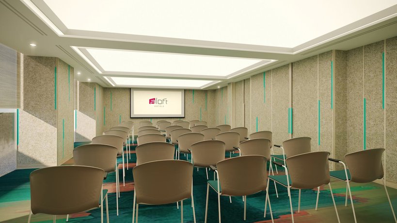 Imagen de los interiores del Hotel Aloft Bali Kuta at Beachwalk. Foto 10