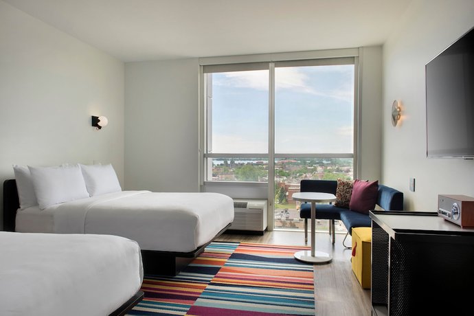 Imagen de la habitación del Hotel Aloft Buffalo Downtown. Foto 7