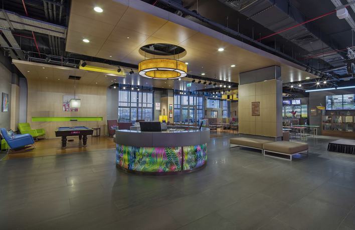 Imagen de los interiores del Hotel Aloft Bursa. Foto 18