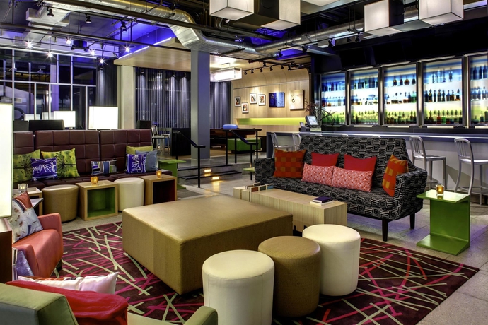 Imagen del bar/restaurante del Hotel Aloft Bwi Baltimore Washington International Airport. Foto 7